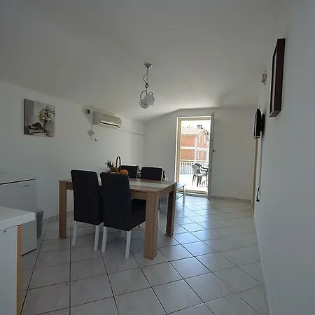 Apartmani Ana Tribalj Buitenkant foto