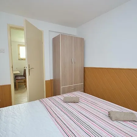 Apartmani Ana Tribalj Buitenkant foto