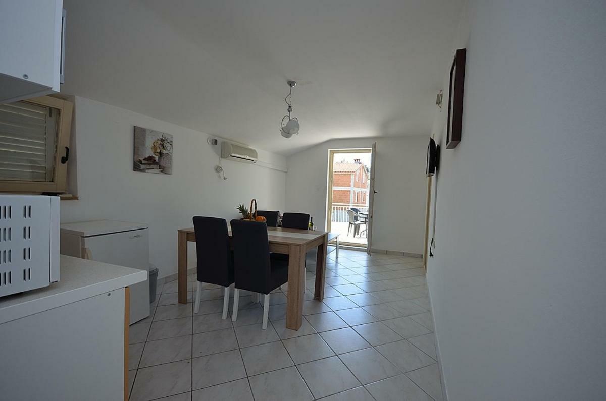 Ana Apartment Tribunj (Sibenik-Knin)